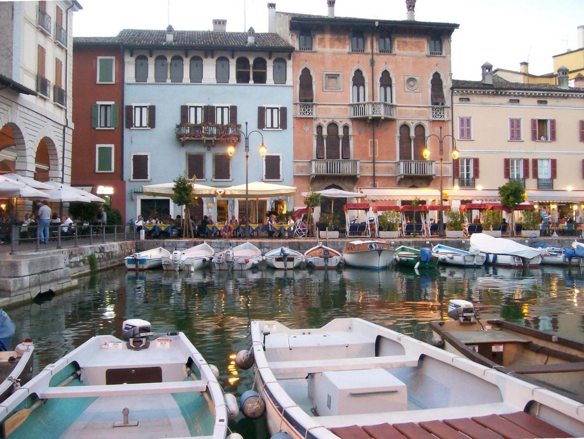 Stella House Desenzano del Garda